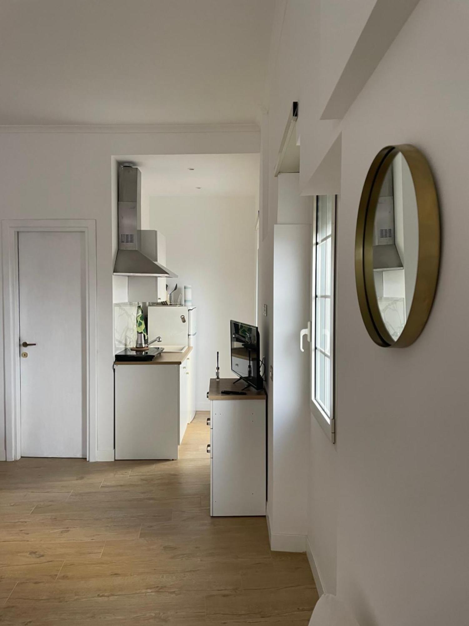 Alma - Vatican Apartment Рим Экстерьер фото