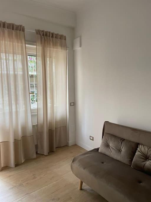 Alma - Vatican Apartment Рим Экстерьер фото